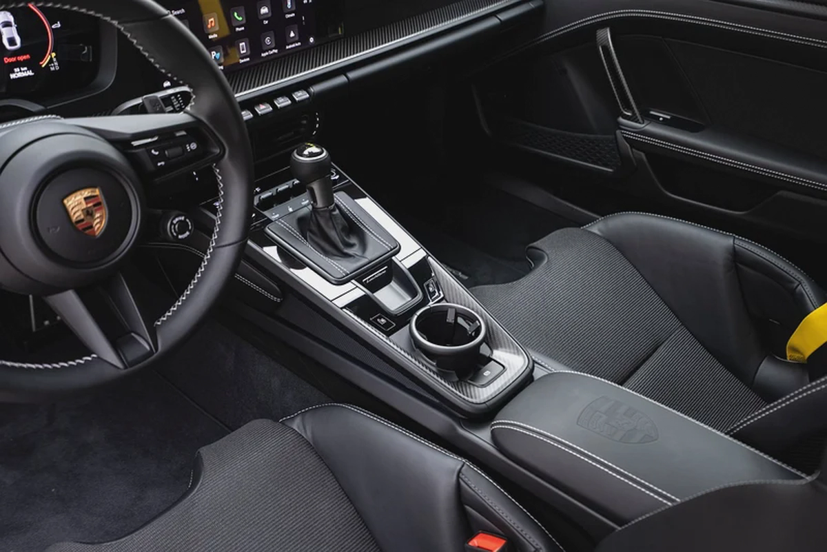 2025 PORSCHE 911 GT3 TOURING | MAIN DEALER WARRANTY | HIGH SPEC