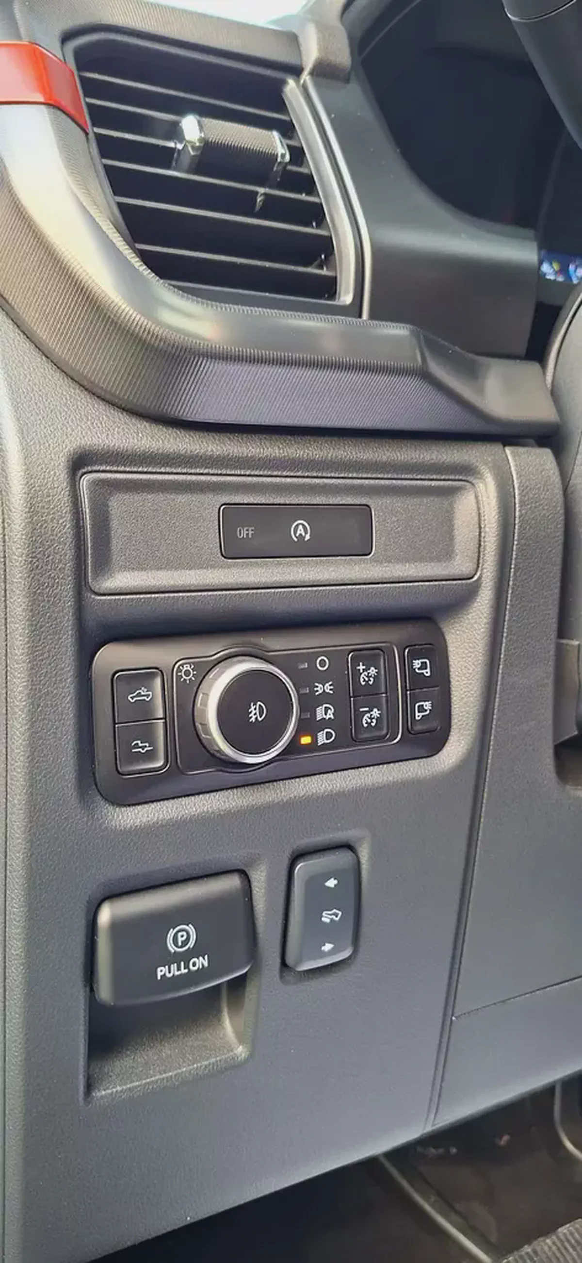 2025 Ford F-150 Limited | Top of the Range | American Specs-10-10