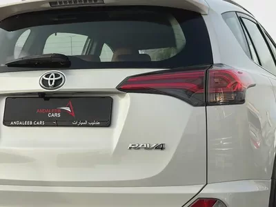 TOYOTA RAV4 VX | 2.5L | ECONOMICAL & RELIABLE SUV | 2018 | GCC-7