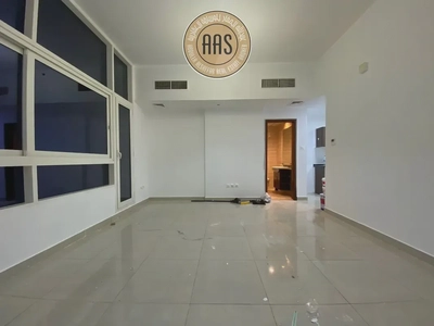 Spacious Studio Apartment Available With Terrace 42k-0