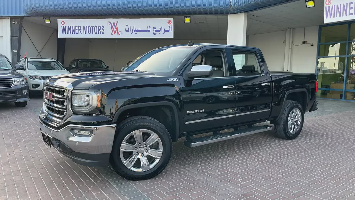 GMC sierra pick up V8 GCC original paint 100% free Accident very well maintained no issues-1-1