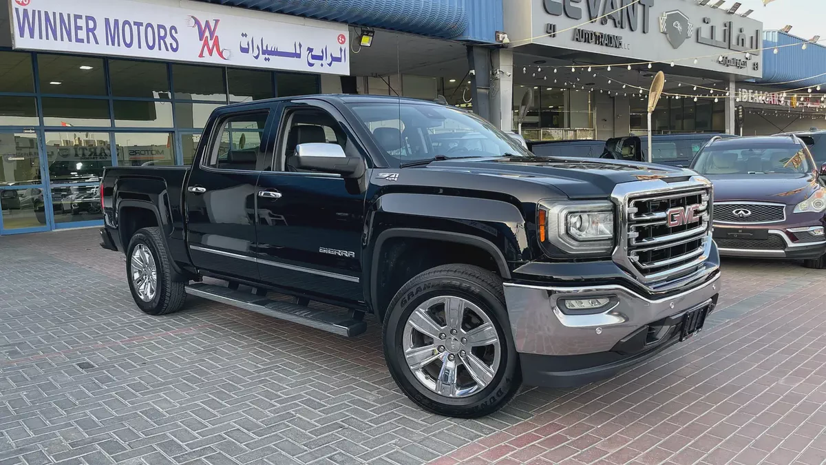 GMC sierra pick up V8 GCC original paint 100% free Accident very well maintained no issues-5-5