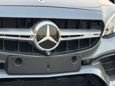Mercedes Benz E200 STD E200 2018 GCC UPDATE E63-6