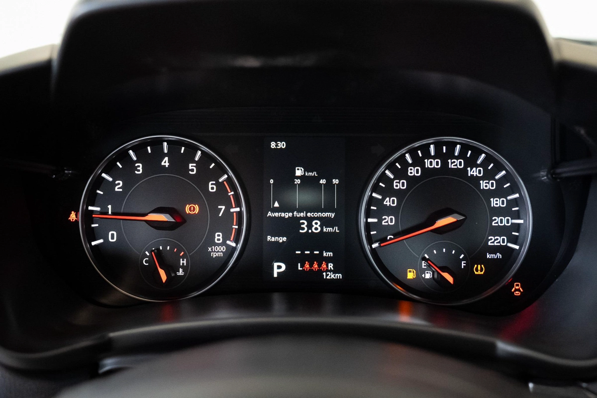 Suzuki Dzire GLX-12-12