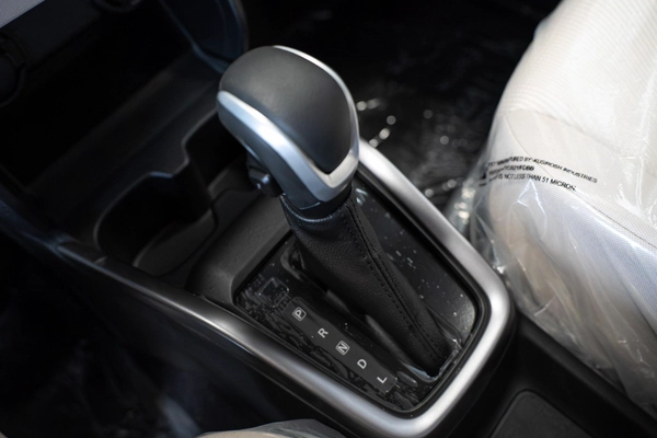 Suzuki Dzire GLX