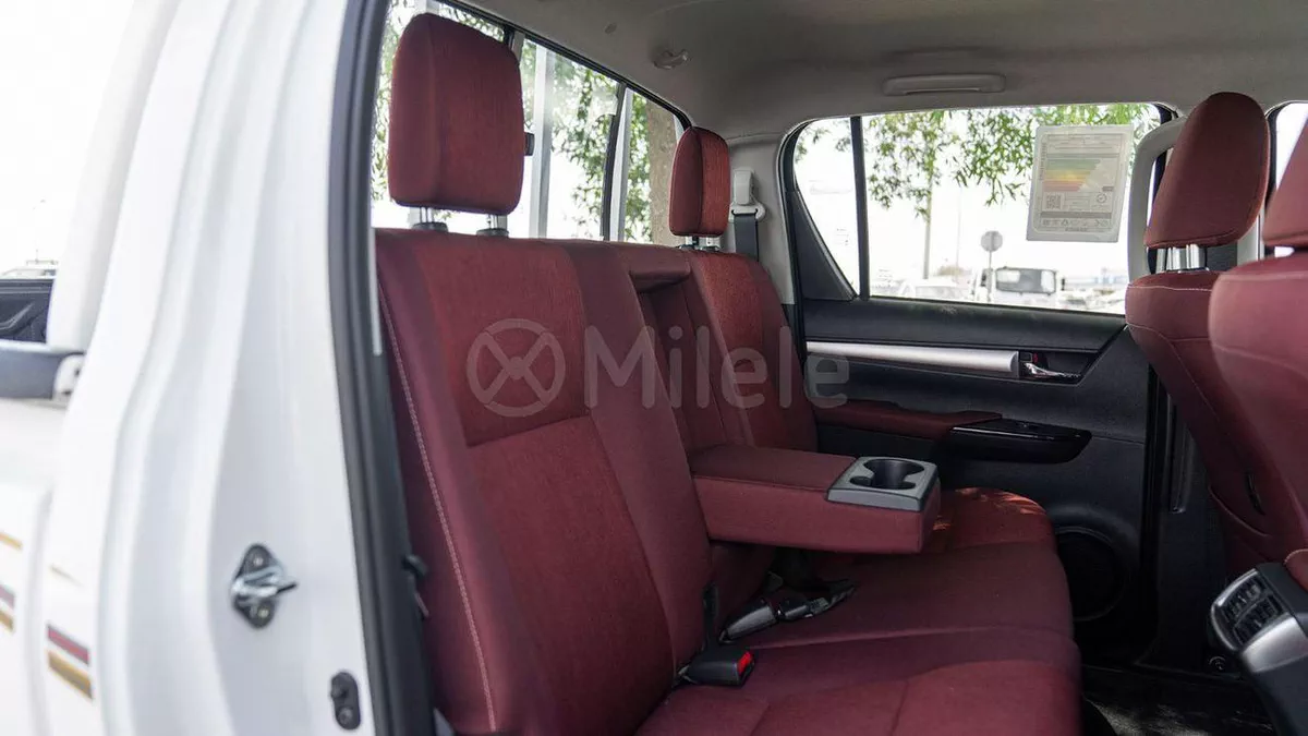 Toyota Hilux TOYOTA HILUX DC | 2-YEAR WARRANTY + SERVICE AVAILABLE | IN-HOUSE FINANCING | 0% DOWNPAYMENT (BANK)-17-0