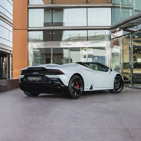 2021  LAMBOPRGHINI HURACAN EVO SPYDER DONEONLY 10,000KM( WITH ONE YEAR WARRANTY+ SERVICE)