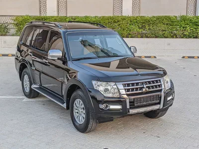 Mitsubishi Pajero 2015 GLS Medium Line | GCC Specs | Well Maintained Premium Condition With Low KM-1