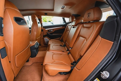 Lamborghini Urus Standard Japanese Specs -| 8,000km | Under Warranty | 2022-12