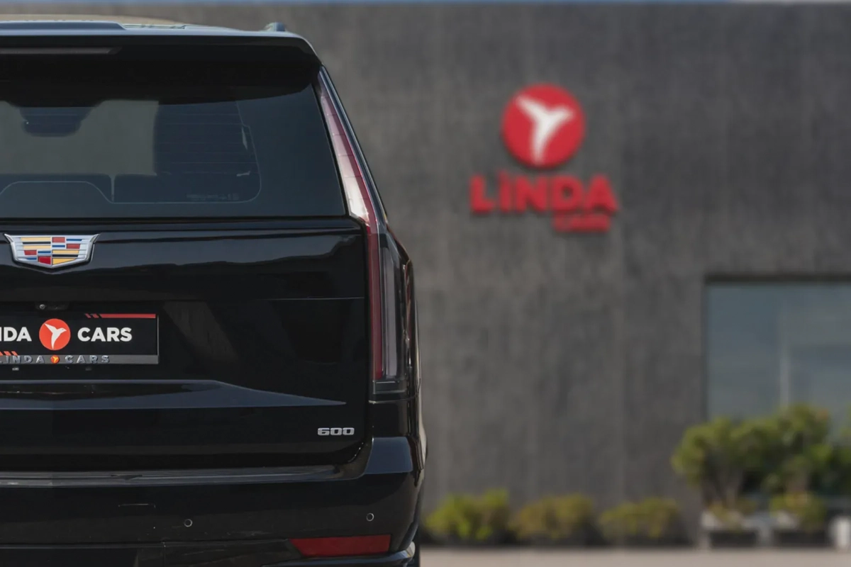 2022 Cadillac Escalade Platinum Orignal-1-1
