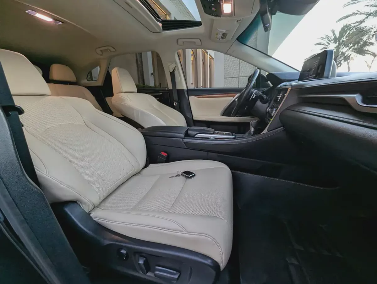 Lexus RX 350 Platinum 2021 AWD - American Specs - GCC Resale-3-3