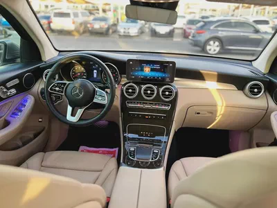 Mercedes-Benz GLC 300 2022 - American Specs-11