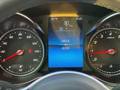 Mercedes-Benz GLC 300 2022 - American Specs-19