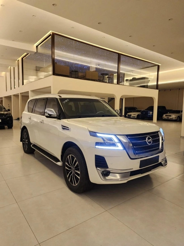 Nissan Patrol SE Platinum City 320 HP 2020 KT GCC
