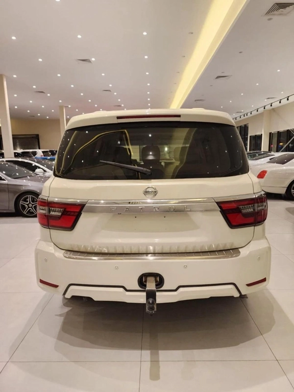 Nissan Patrol SE Platinum City 320 HP 2020 KT GCC