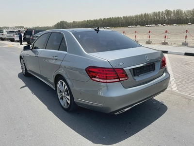 Mercedes-Benz E 300 4MATIC 2015 - Korean Specs - GCC Car-3