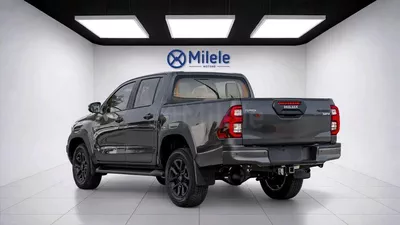 Toyota Hilux ADVENTURE | 2-YEAR WARRANTY + SERVICE AVAILABLE | IN-HOUSE FINANCING | 0% DOWNPAYMENT (BANK)-5