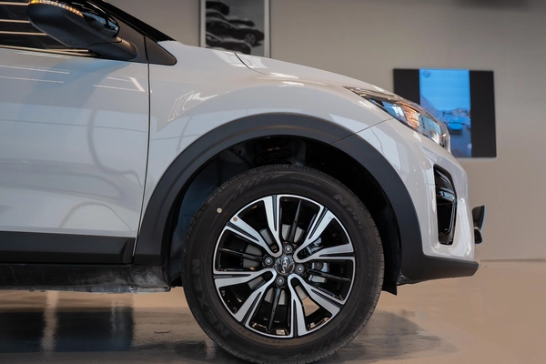 Kia kx1 2025