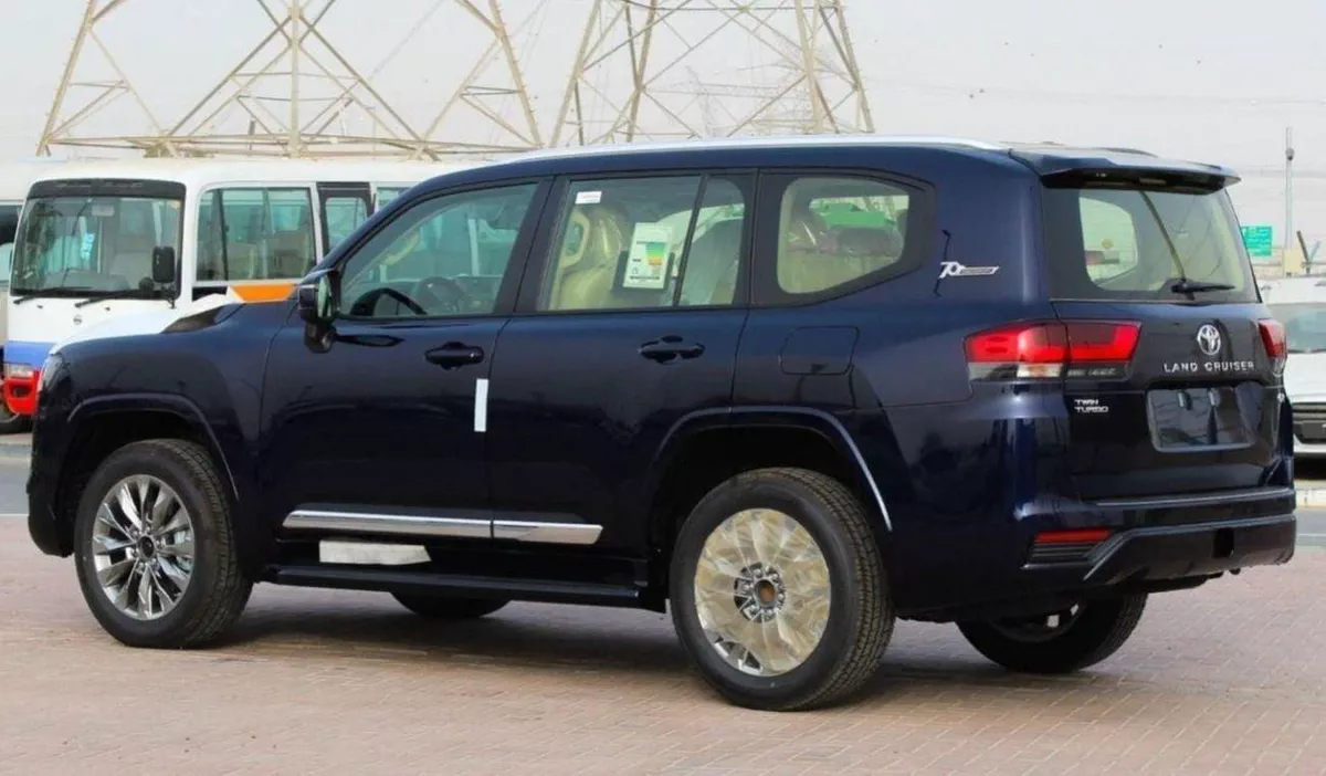 Toyota Land Cruiser GXR LAND CRUISER GXR 3.5L V6-3-0