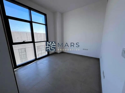 🌟 "Luxurious Brand New 3-Bedroom Haven in Al Mamsha, Muwaileh Perfect for Families!" 🌟-3
