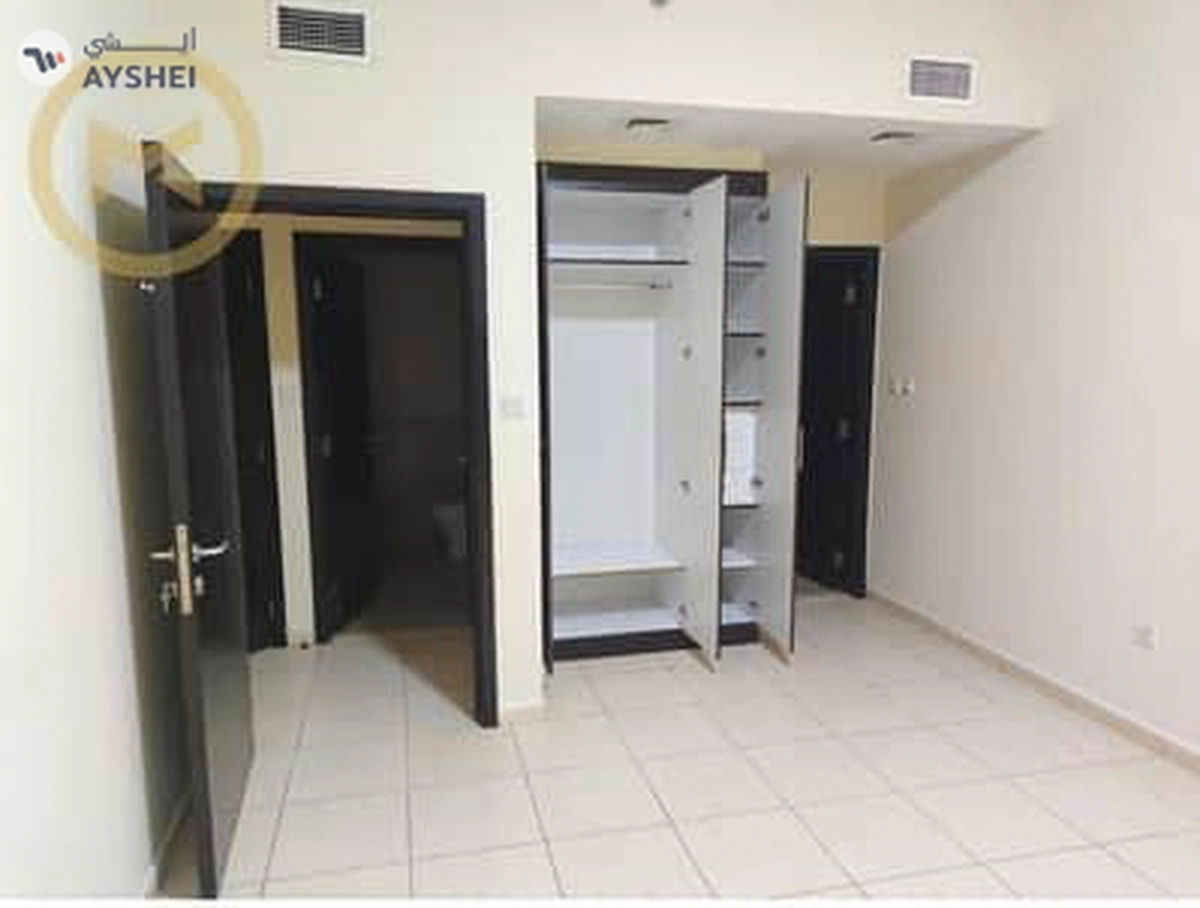 Mazaya 5, Queue Point, Liwan, Dubai-11-11