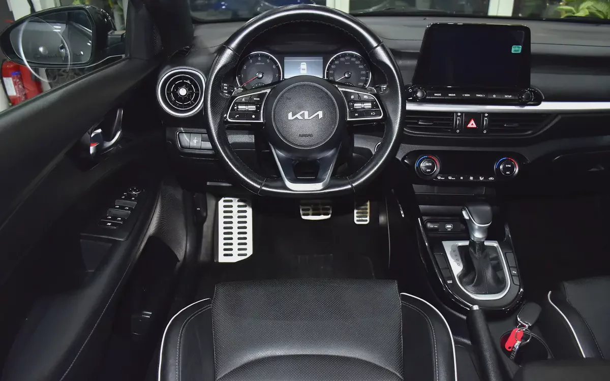 AED 1,170 EMi at 0% DP | KIA Cerato GT-Line 1.6L ( 2024 Model ) in Grey Color GCC Specs-11-11