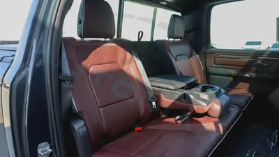 ( V8 5.7L ) 2026 RAM 1500 Limited Crew Cab eTorque  GCC 0Km 5 Years Warranty or 200,000 Km Warranty-12