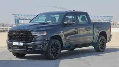 ( V8 5.7L ) 2026 RAM 1500 Limited Crew Cab eTorque  GCC 0Km 5 Years Warranty or 200,000 Km Warranty-2