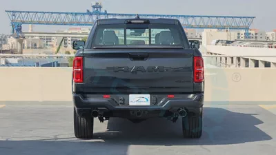 ( V8 5.7L ) 2026 RAM 1500 Limited Crew Cab eTorque  GCC 0Km 5 Years Warranty or 200,000 Km Warranty-5