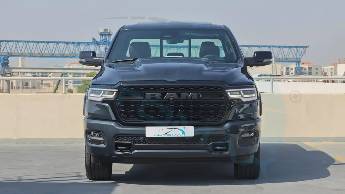 ( V8 5.7L ) 2026 RAM 1500 Limited Crew Cab eTorque  GCC 0Km 5 Years Warranty or 200,000 Km Warranty-3-3
