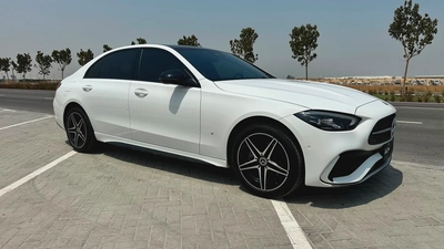 full option engain size 1.5 turbo with 14 languages including Arabic and English accident free-8