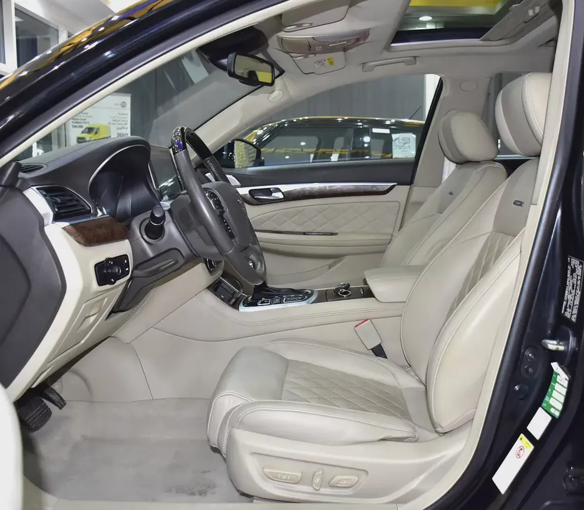 AED 476 EMi for 5Yrs | GAC GA8 320T ( 2019 Model ) in Black Color GCC Specs-9-9