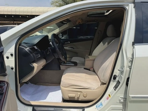 Toyota Aurion Limited 2014 - GCC Specs - Well Maintained