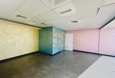 OFFICE SPACE FOR RENT IN VOCO DUBAI, SHEIKH ZAYED ROAD-5