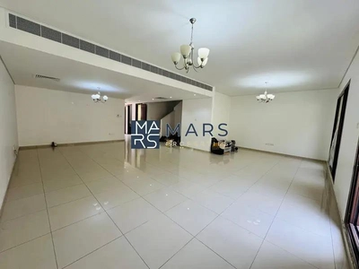 Middle Unit | Prime Location | Ready To Move-2