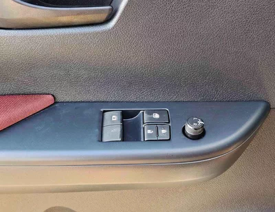 Toyota Hilux GL SINGLE CABIN BASIC / 5 + 2 HOOKS LONG BODY / 2.4L DIESEL M/T / PWR WINDOWS (CODE # DMSC)-13