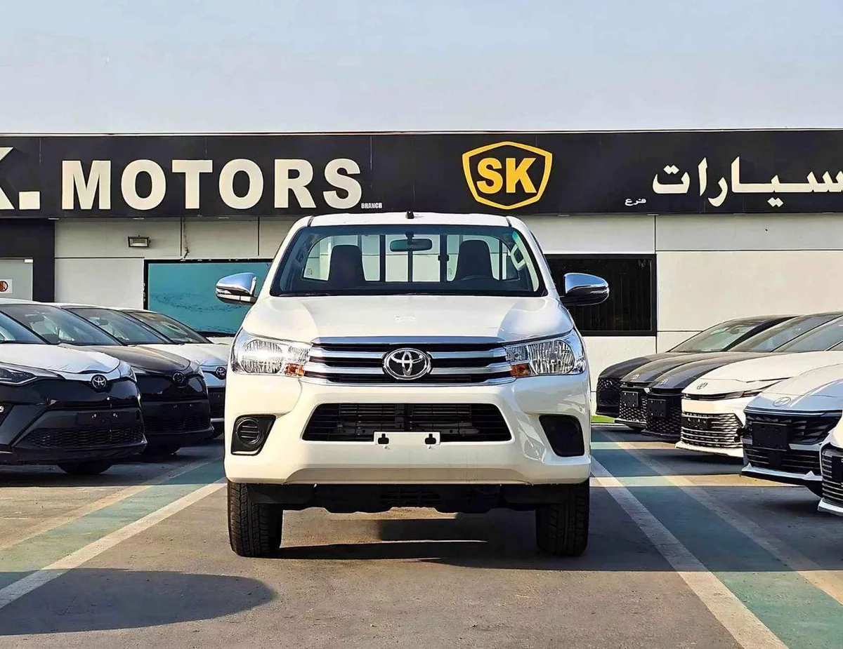 Toyota Hilux GL SINGLE CABIN BASIC / 5 + 2 HOOKS LONG BODY / 2.4L DIESEL M/T / PWR WINDOWS (CODE # DMSC)