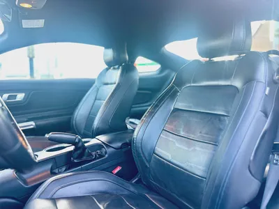 2021 Ford Mustang Ecoboost-10