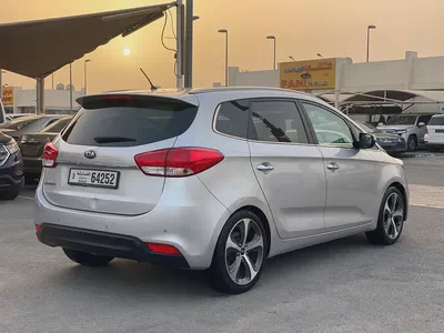 Kia Carens 2015 Silver-9