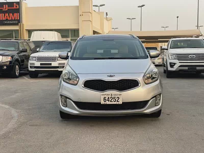 Kia Carens 2015 Silver-1