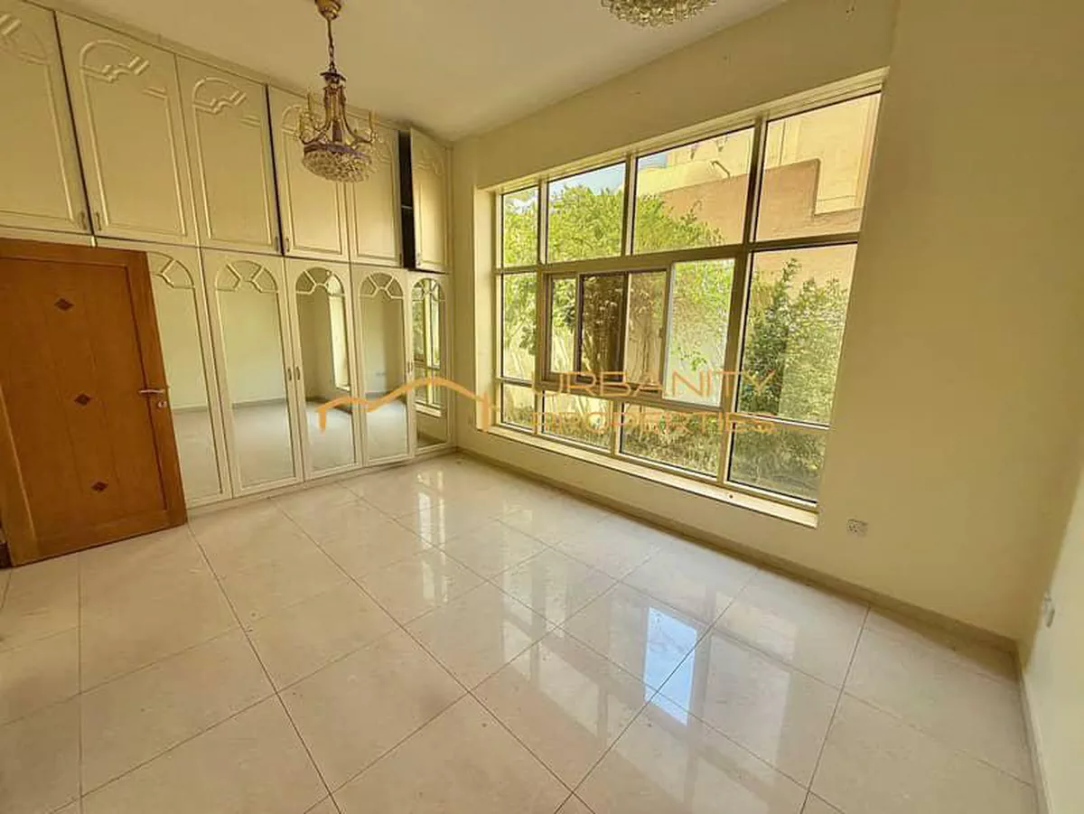 Community || 5 Bedroom Villa || Sharing Swimming Pool ||-7-7