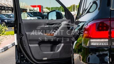 Toyota Land Cruiser VX (LHD) TOYOTA LAND CRUISER VX 4.0P AT MY2025 – BLACK-13