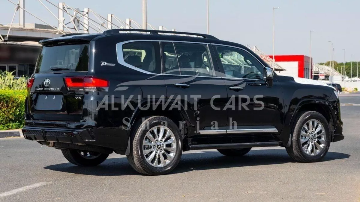 Toyota Land Cruiser VX (LHD) TOYOTA LAND CRUISER VX 4.0P AT MY2025 – BLACK-3-0