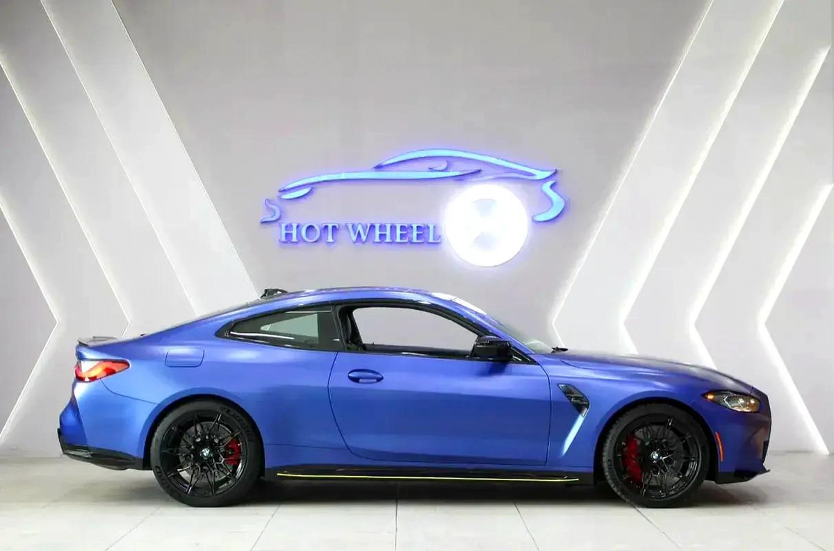 2022 - BMW M4 Competition 3.0L-13-13