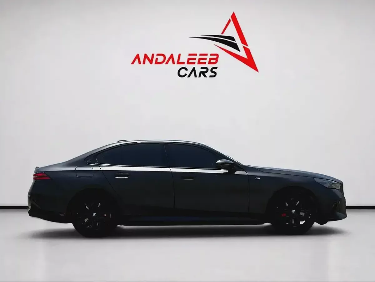AED 4,640 P.M | 0% DOWN PAYMENT | BMW i5 M60 xDRIVE | DUAL MOTOR ELECTRIC AWD – 601 HP | FULL AGENCY-6-6