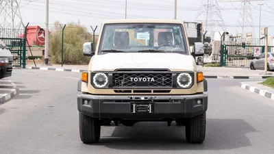 Toyota Land Cruiser 70 LC76 LX LX 2.8 L d-1