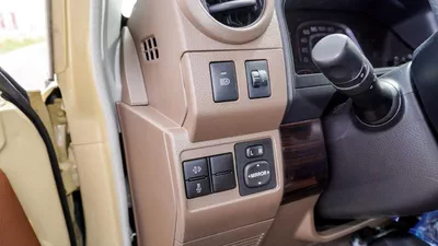 Toyota Land Cruiser 70 LC76 LX LX 2.8 L d-7