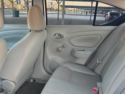 2023 Nissan Sunny SL - GCC Specs - Like New!-9