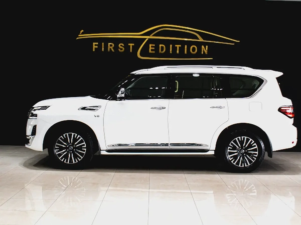 2022 ll  Nissan patrol V8 400Hp ll Gcc ll Full option Platinum Le