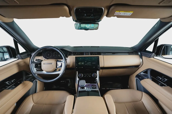 Land Rover P530 Autobiography-GCC-Land Rover warranty and Service valid till 2029-Side Steps